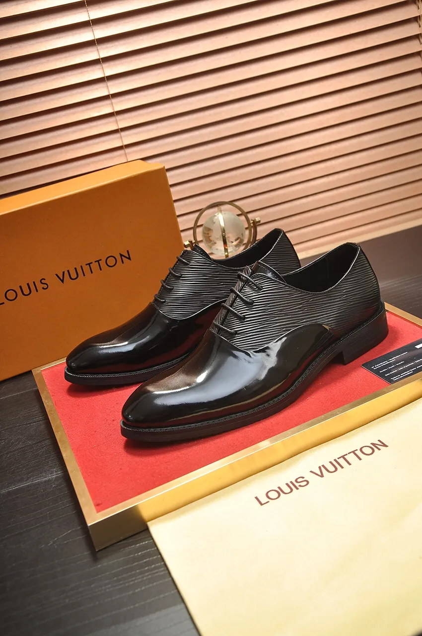 Men's shoes💰460💶【LOUIS VUITTON】(sheepskin lining) new cowhide LV formal shoes🎩🎩❗️🆘made one to one at the counter🎩original quality, imported cowhide upper➕full sheepskin lining➕original rubber outsole, {high quality visible}👣Size: 38-45 (45 custom-made)